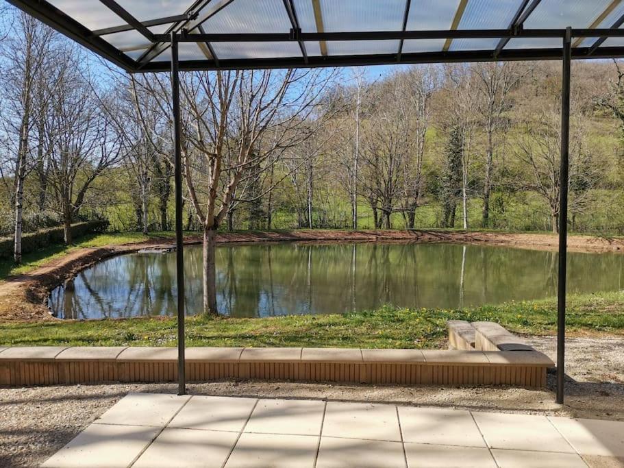 Maison De Campagne Avec Lac Prive Villa Saint-Côme-dʼOlt Buitenkant foto